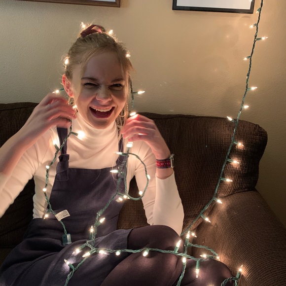 Meet your Posher, Haley - Picture 1 of 1